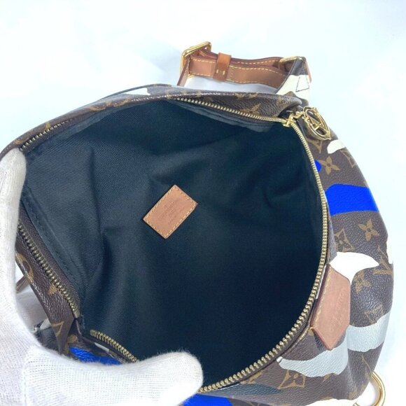 LOUIS VUITTON M45106 Monogram League of Legends collaboration Bum bag body bag - Picture 5 of 16